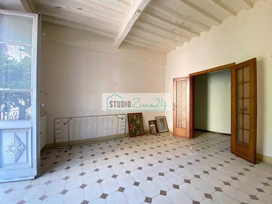 Immagine 29 di Casa semindipendente in vendita  in corte rodeschi 15 a Camaiore
