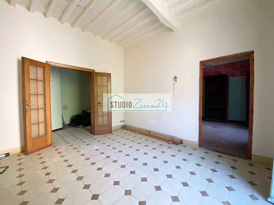 Immagine 34 di Casa semindipendente in vendita  in corte rodeschi 15 a Camaiore