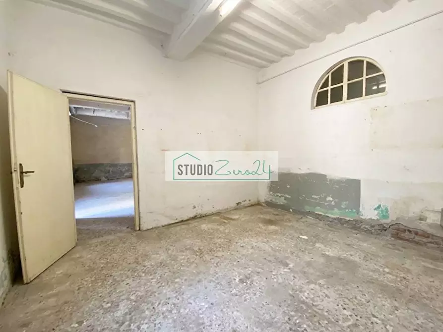 Immagine 18 di Casa semindipendente in vendita  in corte rodeschi 15 a Camaiore