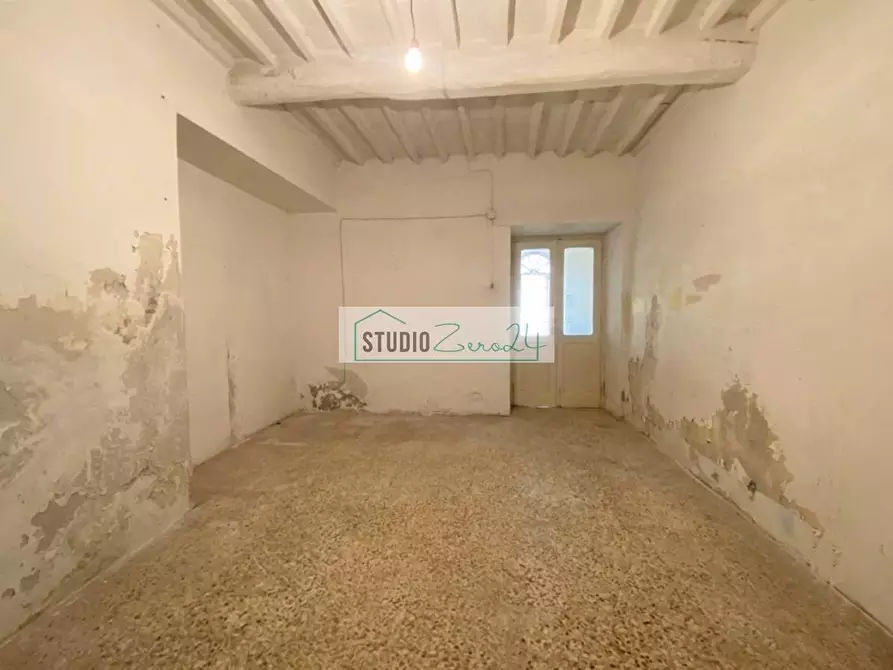 Immagine 13 di Casa semindipendente in vendita  in corte rodeschi 15 a Camaiore
