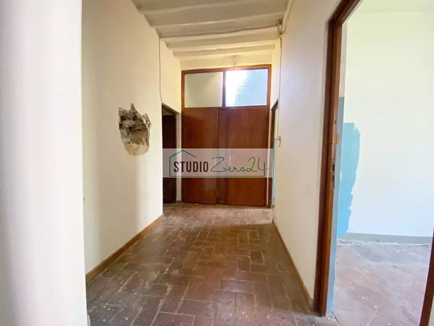 Immagine 48 di Casa semindipendente in vendita  in corte rodeschi 15 a Camaiore