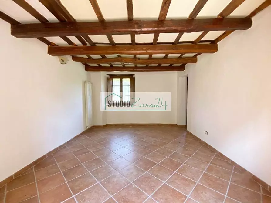 Immagine 8 di Casa semindipendente in vendita  in via xxv aprile a Camaiore