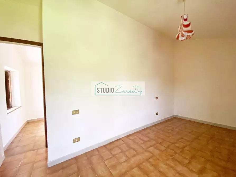 Immagine 20 di Casa semindipendente in vendita  in via xxv aprile a Camaiore