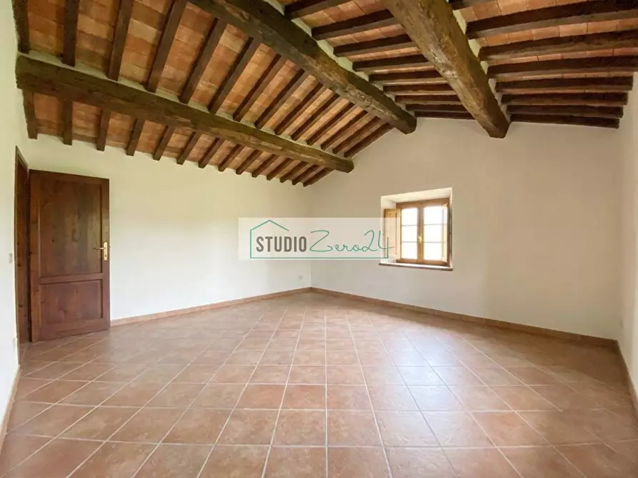 Immagine 31 di Casa semindipendente in vendita  in via xxv aprile a Camaiore