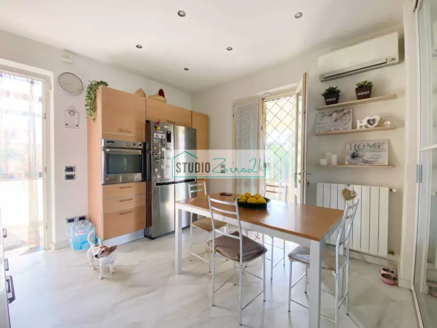 Immagine 13 di Casa semindipendente in vendita  in Via del Cafaggiolo 33 a Camaiore