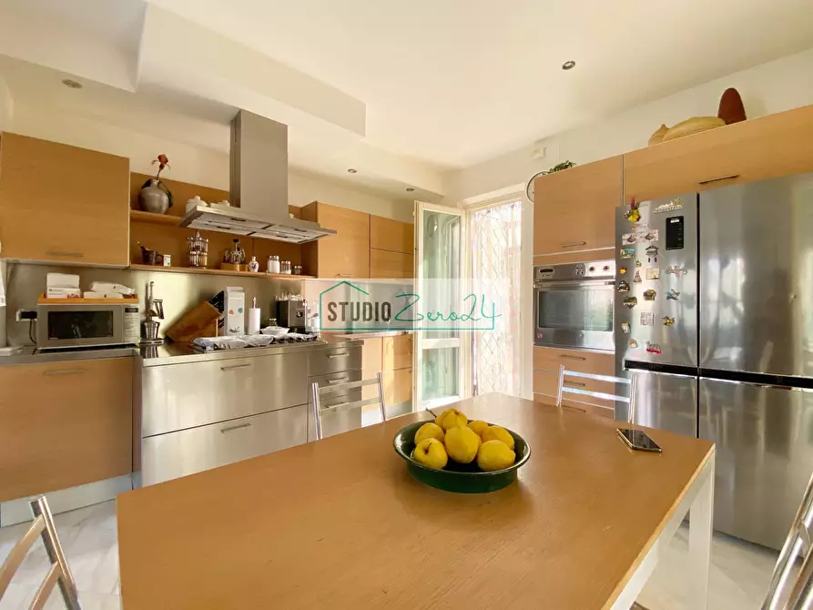 Immagine 15 di Casa semindipendente in vendita  in Via del Cafaggiolo 33 a Camaiore