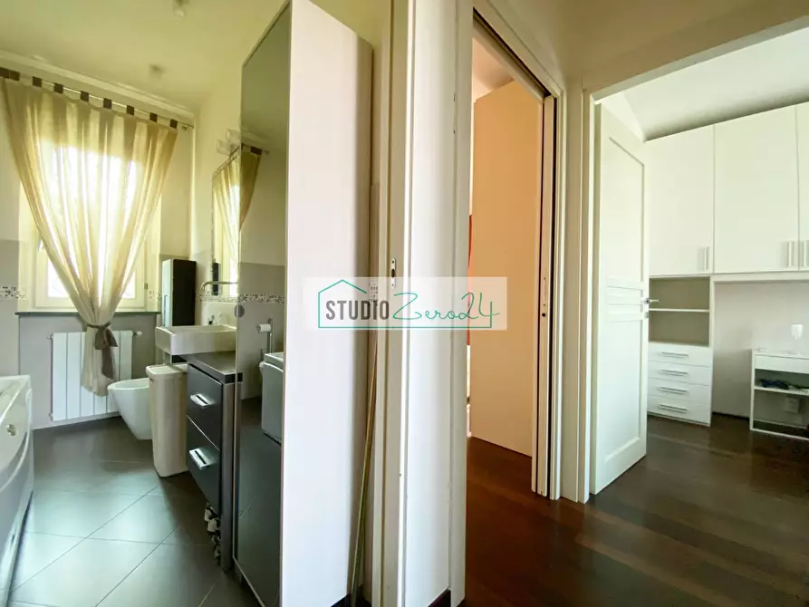 Immagine 18 di Casa semindipendente in vendita  in Via del Cafaggiolo 33 a Camaiore