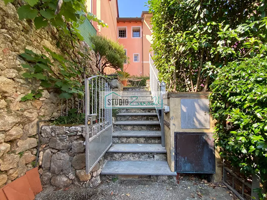Immagine 34 di Appartamento in vendita  in via nuova 19 a Camaiore