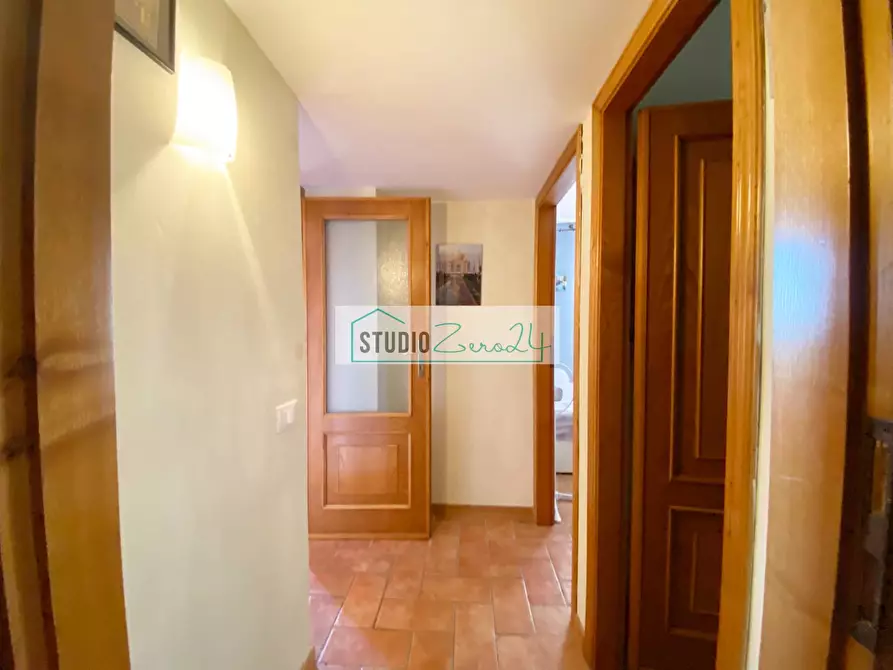 Immagine 17 di Appartamento in vendita  in via nuova 19 a Camaiore