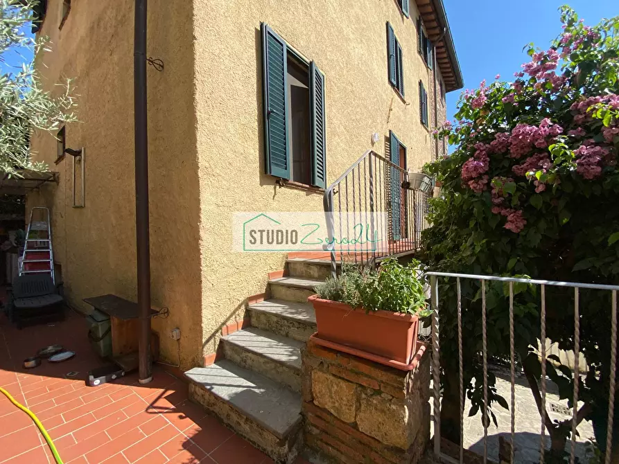 Immagine 27 di Appartamento in vendita  in via nuova 19 a Camaiore