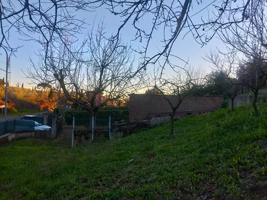 Immagine 2 di Magazzino in vendita  in loc la cava a Celleno