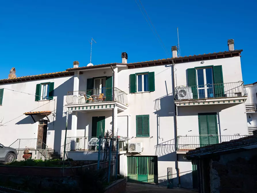 Immagine 1 di Appartamento in vendita  a Bomarzo