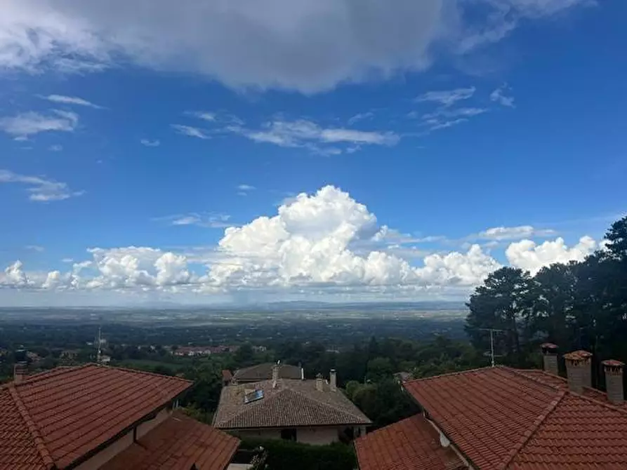 Immagine 1 di Appartamento in vendita  a Viterbo