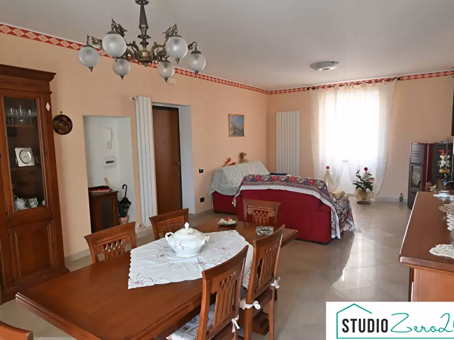 Immagine 8 di Appartamento in vendita  a Bomarzo