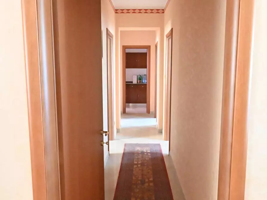 Immagine 21 di Appartamento in vendita  a Bomarzo