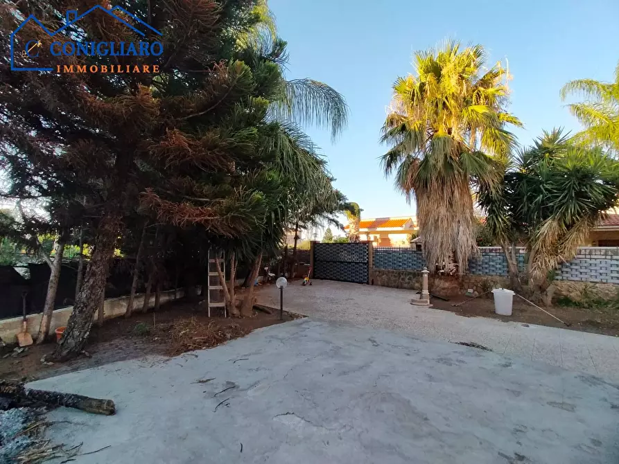 Immagine 3 di Villa in vendita  in Via ponza 22 a Capaci