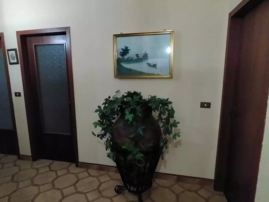 Immagine 9 di Villa in vendita  in Contrada Porcaria snc a Alimena