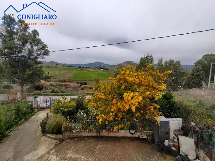 Immagine 4 di Villa in vendita  in Contrada Porcaria snc a Alimena