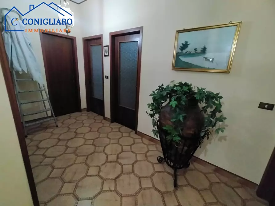 Immagine 10 di Villa in vendita  in Contrada Porcaria snc a Alimena