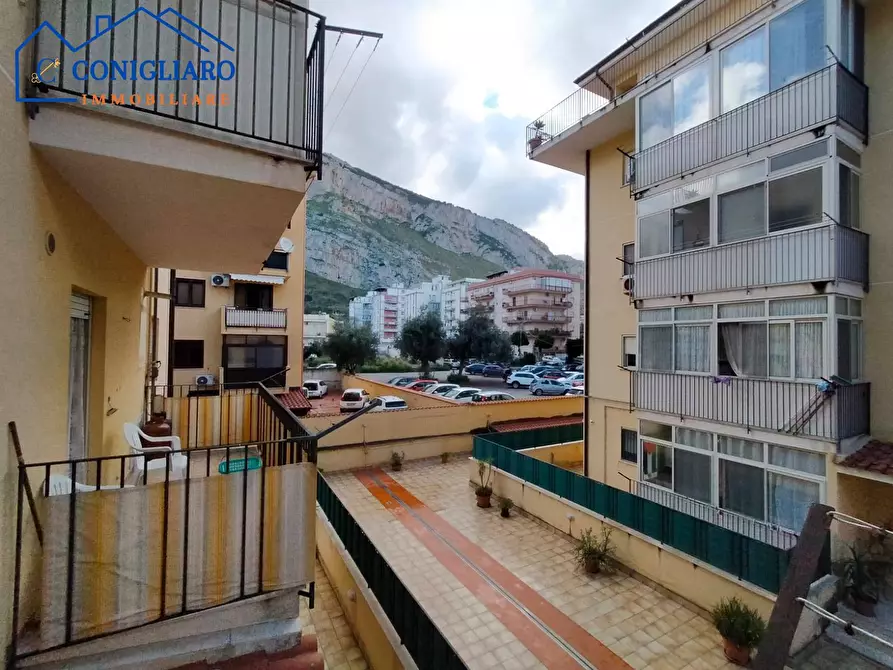 Immagine 12 di Appartamento in vendita  in Via degli Oleandri a Capaci