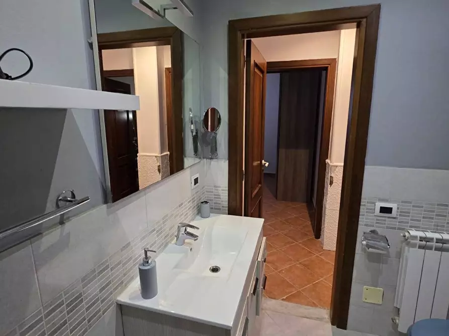 Immagine 17 di Villa in vendita  in Via Archimede 32 a Carini