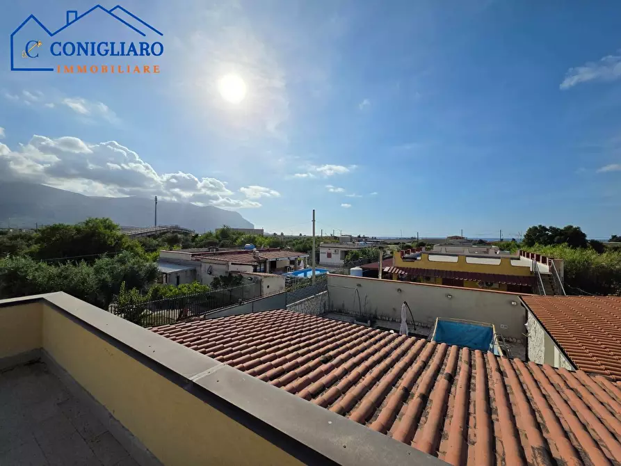 Immagine 36 di Villa in vendita  in Via Archimede 32 a Carini