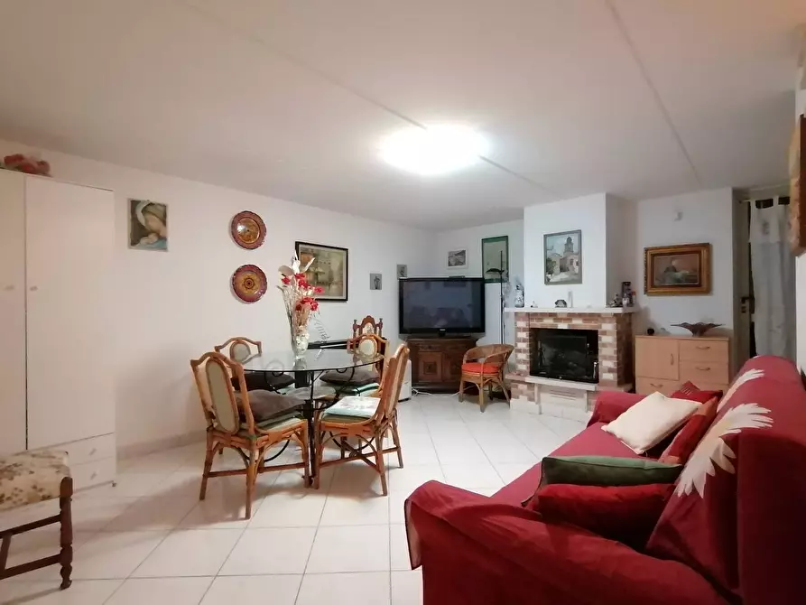 Immagine 16 di Casa semindipendente in vendita  in Via Martio Bulgarelli 9/B a Marsciano