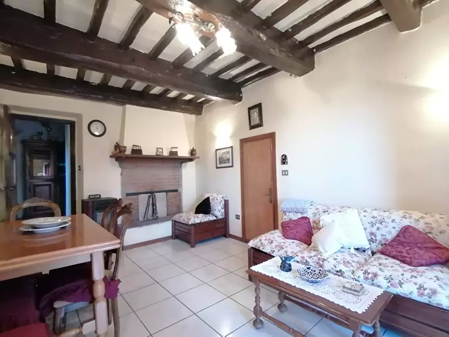 Immagine 4 di Casa indipendente in vendita  in Via Monte Grappa 27 a Marsciano