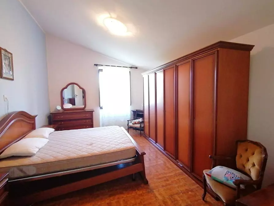 Immagine 9 di Casa indipendente in vendita  in Via Monte Grappa 27 a Marsciano