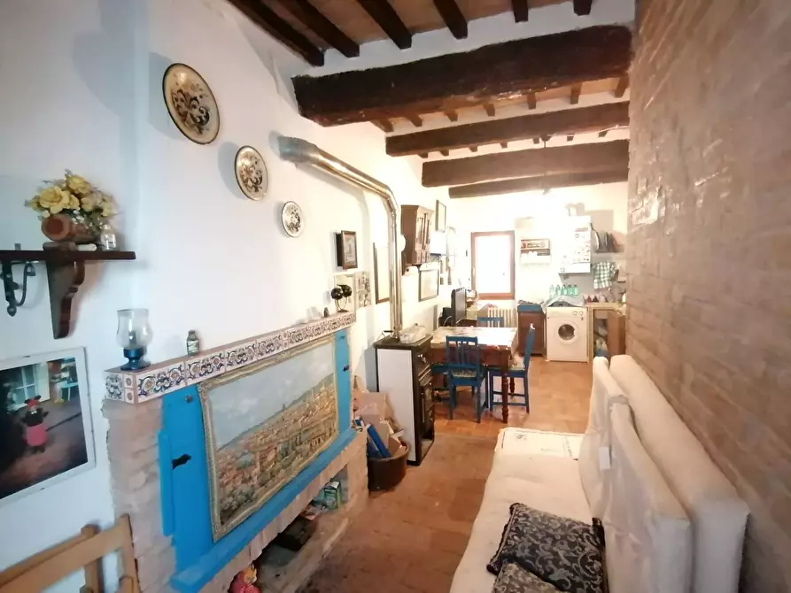 Immagine 4 di Casa semindipendente in vendita  in Via Duca degli Abruzzi 18 a Collazzone