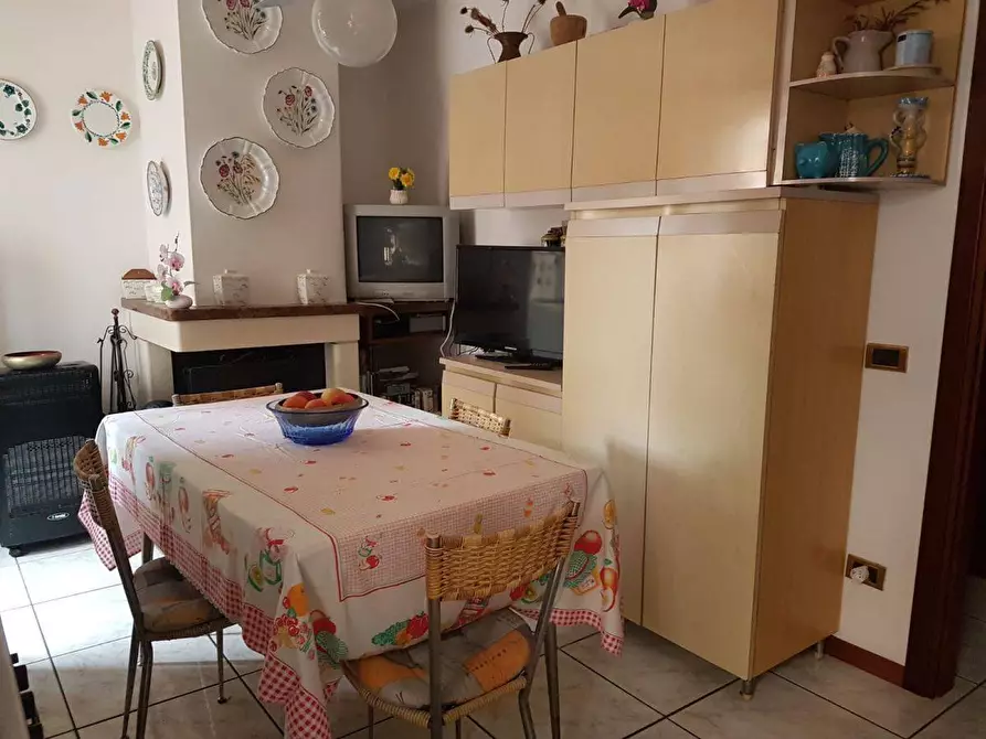 Immagine 2 di Casa semindipendente in vendita  a Marsciano