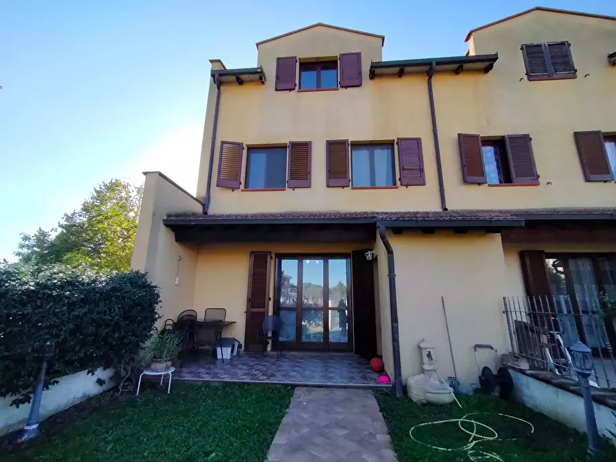 Immagine 3 di Villetta a schiera in vendita  a Marsciano
