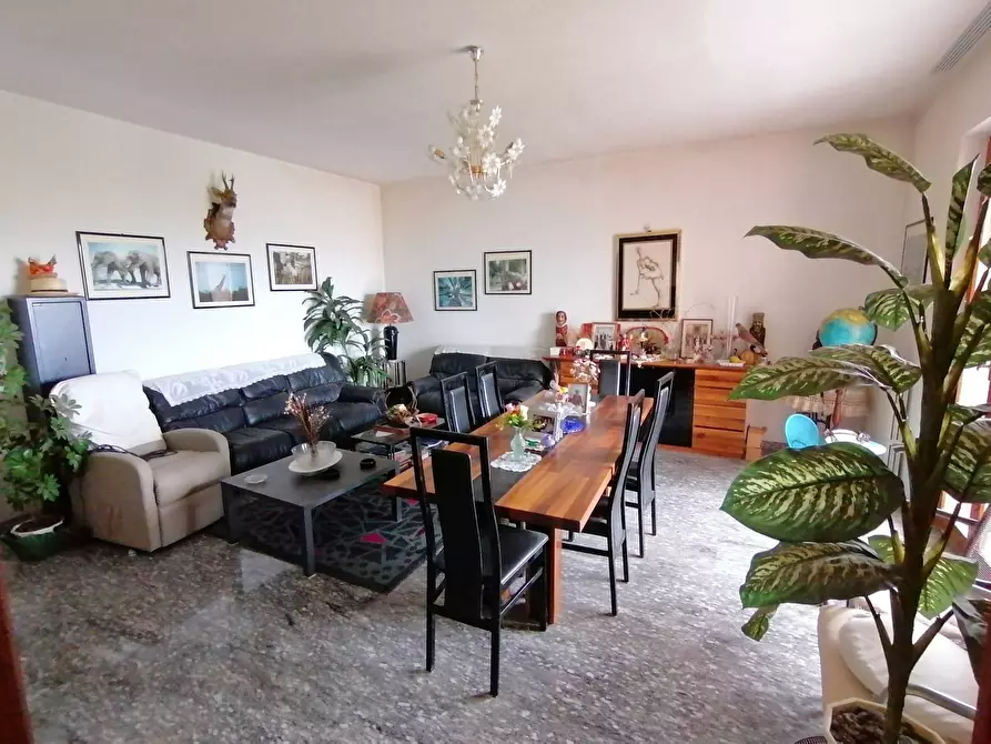 Immagine 9 di Villa in vendita  a Monte Castello Di Vibio