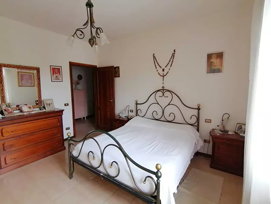 Immagine 13 di Villa in vendita  a Monte Castello Di Vibio