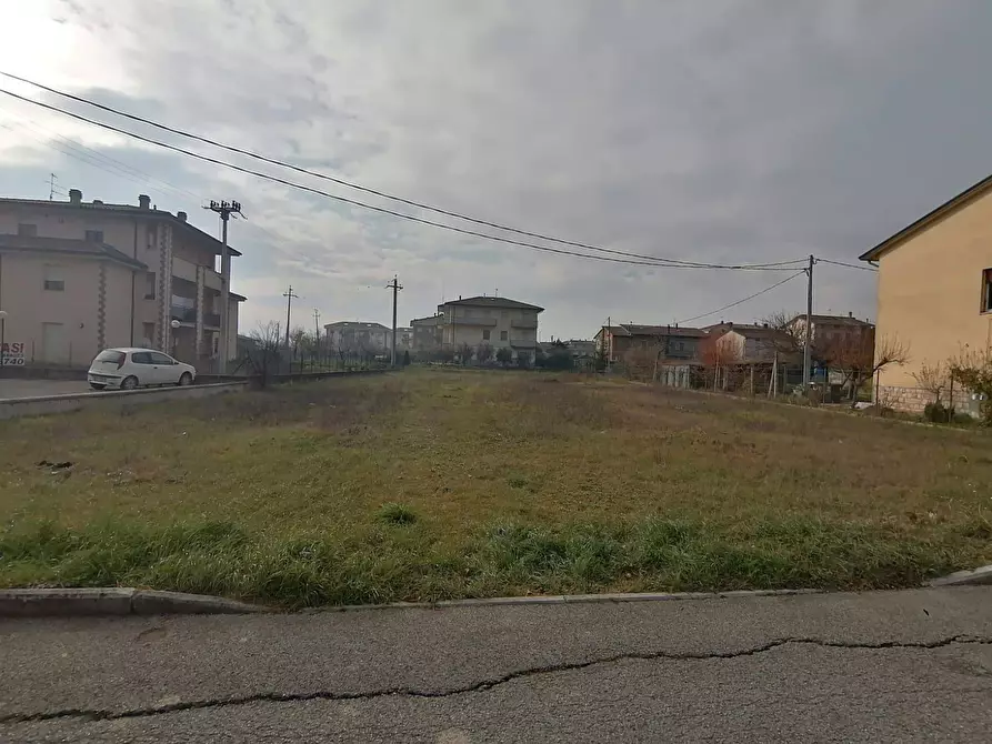 Immagine 1 di Terreno residenziale in vendita  a Marsciano