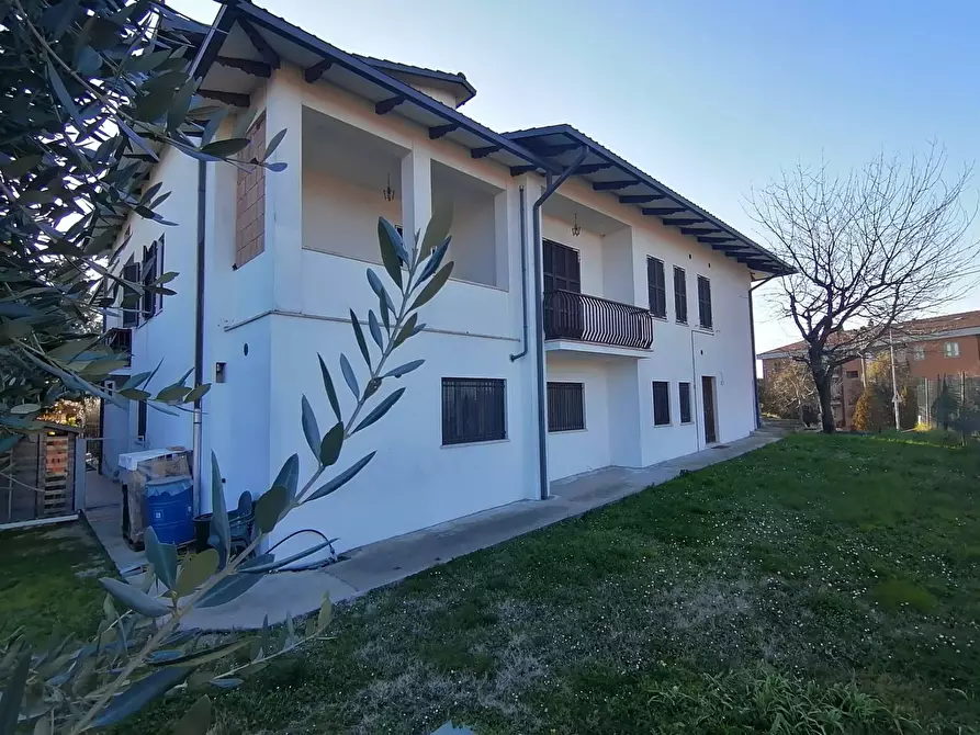 Immagine 1 di Casa semindipendente in vendita  a Marsciano