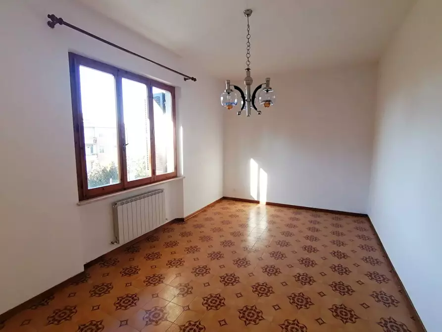 Immagine 11 di Casa semindipendente in vendita  a Marsciano