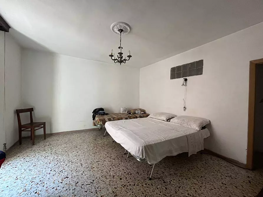 Immagine 7 di Casa semindipendente in vendita  a Marsciano