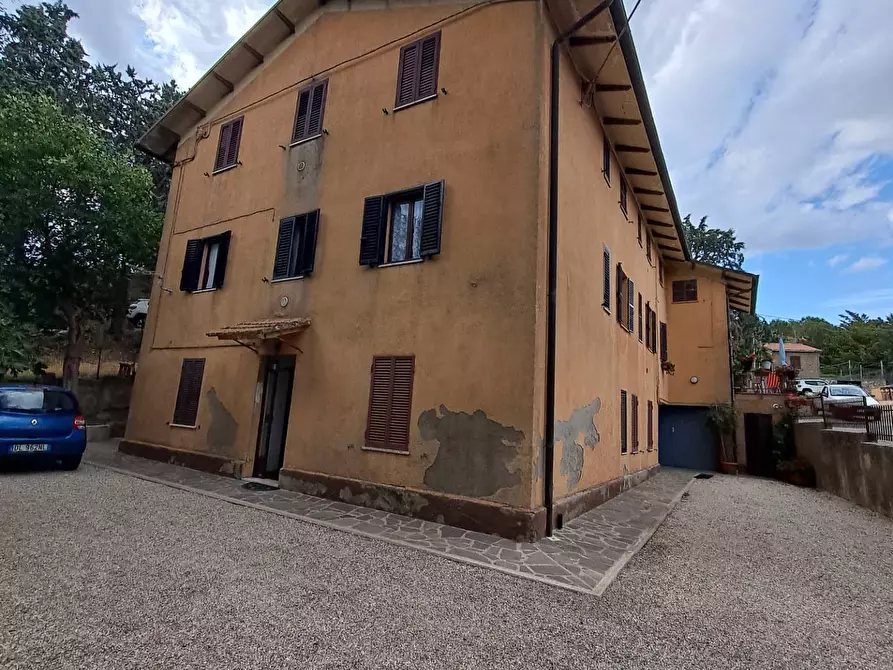 Immagine 1 di Appartamento in vendita  in Loc. Poggio Spaccato 1 a Montegabbione