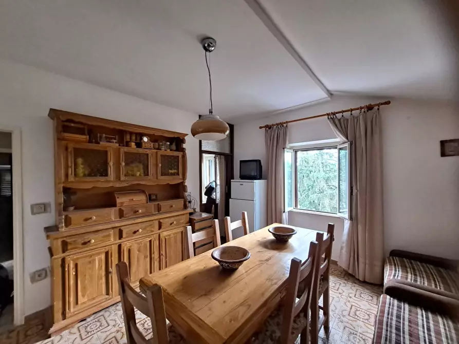 Immagine 3 di Appartamento in vendita  in Loc. Poggio Spaccato 1 a Montegabbione