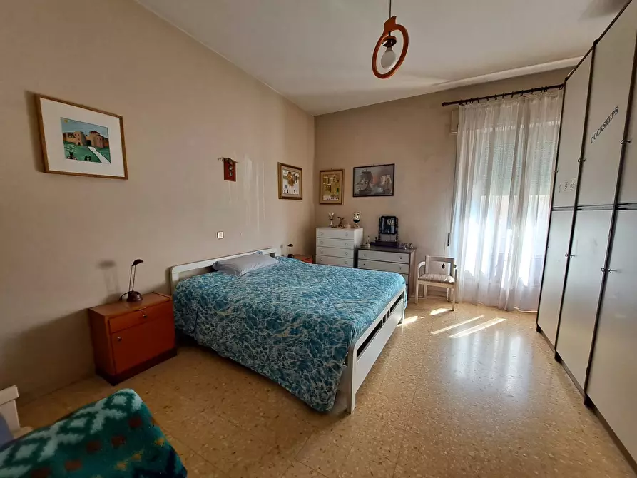 Immagine 8 di Appartamento in vendita  in Piazza Carlo Marx 7 a Marsciano