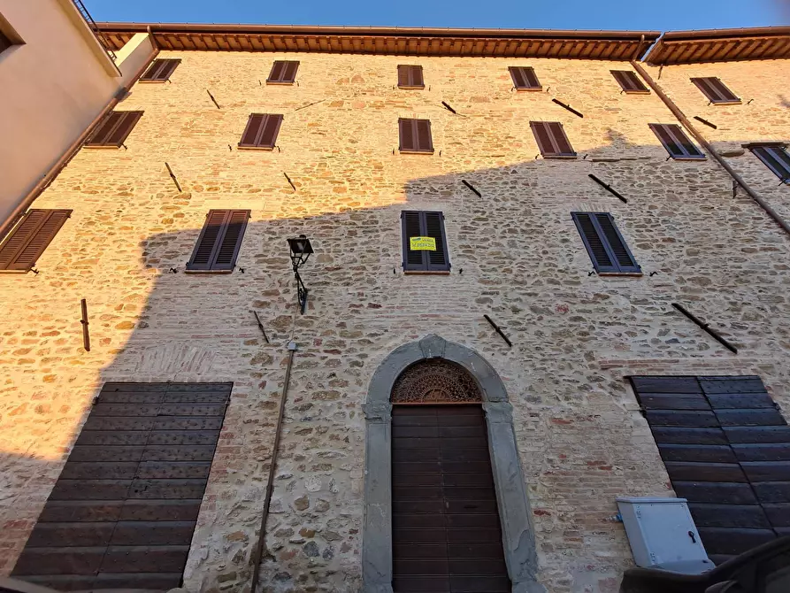 Immagine 1 di Palazzo in vendita  a Marsciano
