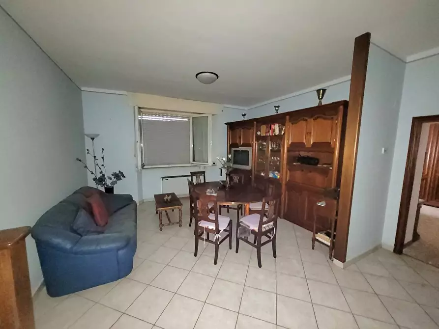 Immagine 2 di Appartamento in vendita  in Via IV Novembre 125 a Montegabbione