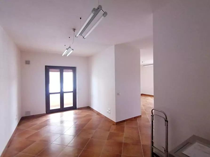Immagine 1 di Ufficio in vendita  a Marsciano