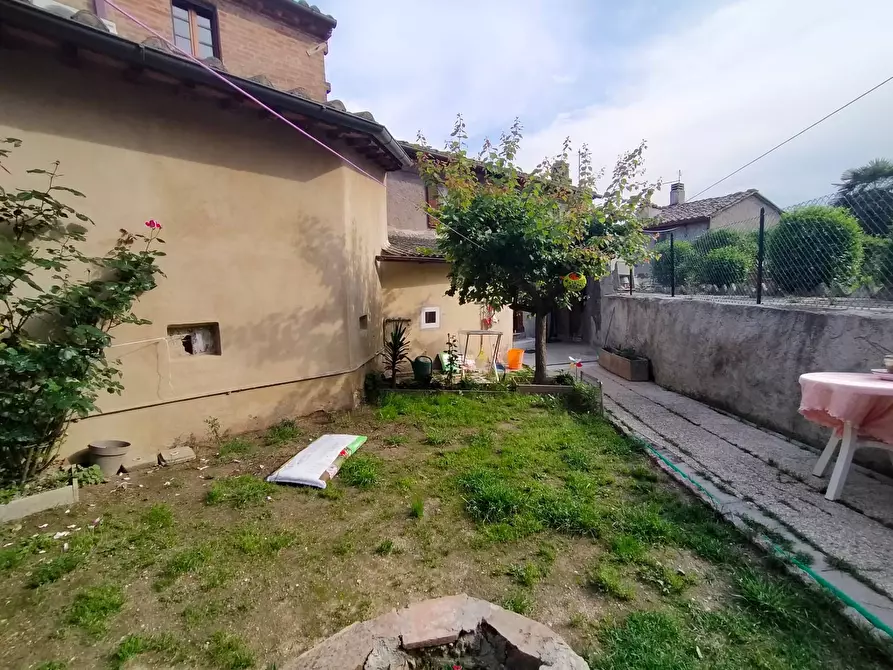 Immagine 4 di Casa semindipendente in vendita  in Via Indipendenza 3 a Marsciano