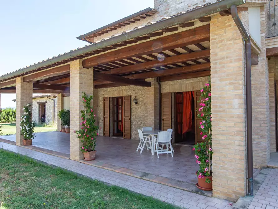 Immagine 2 di Rustico / casale in vendita  a Marsciano