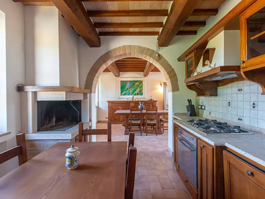 Immagine 38 di Rustico / casale in vendita  a Marsciano