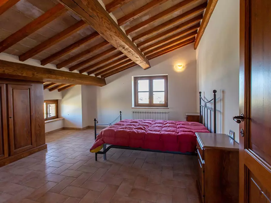 Immagine 44 di Rustico / casale in vendita  a Marsciano