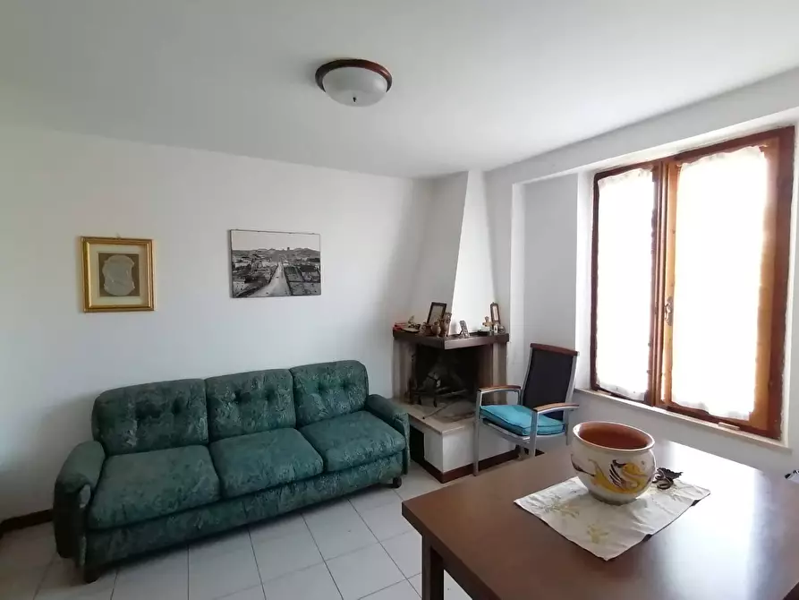 Immagine 8 di Casa semindipendente in vendita  in Viale della Repubblica 5 a Marsciano