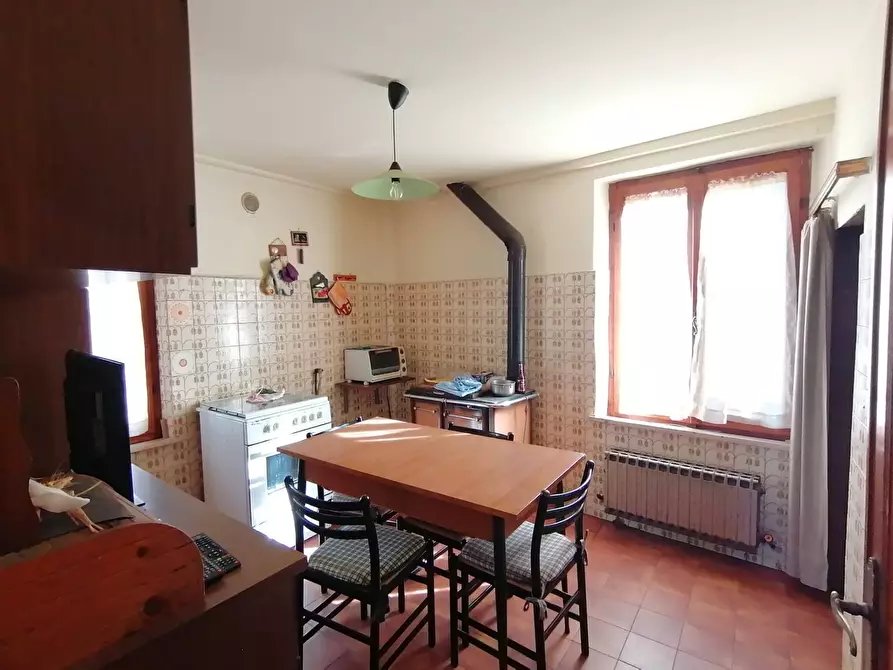 Immagine 11 di Casa semindipendente in vendita  in Viale della Repubblica 5 a Marsciano